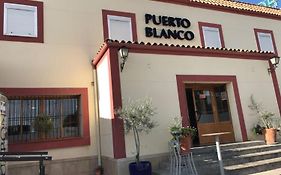 Hostal Restaurante Puerto Blanco